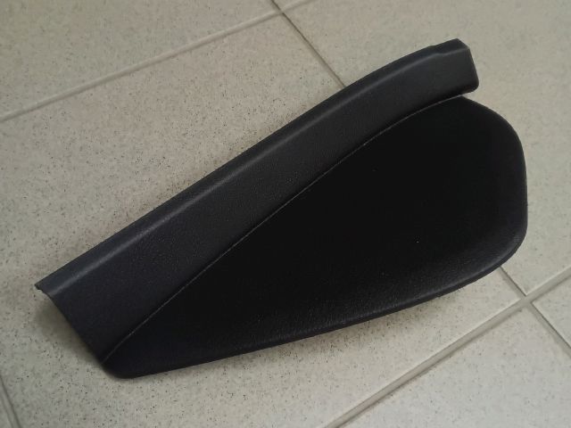 bontott VW TIGUAN Bal Műszerfal Oldalkárpit