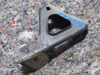 bontott VW TIGUAN Bal Sárvédő Oldaltartó