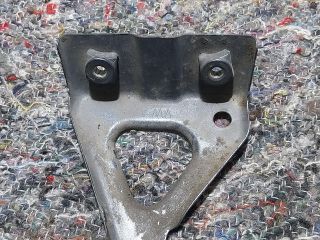 bontott VW TIGUAN Bal Sárvédő Oldaltartó