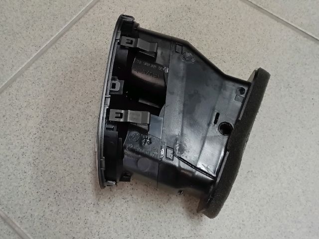 bontott VW TIGUAN Bal Szellőző