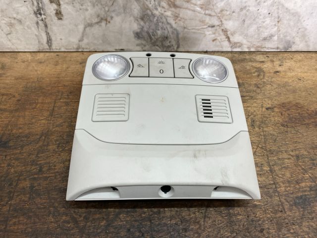 bontott VW TIGUAN Beltér Világítás Első