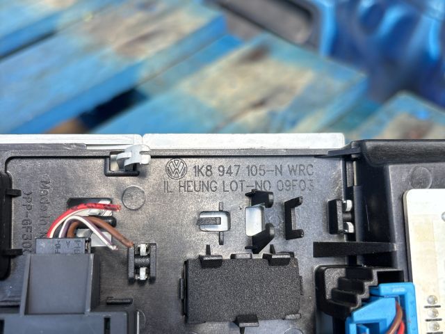 bontott VW TIGUAN Beltér Világítás Első