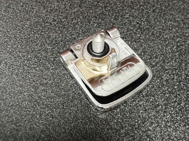 bontott VW TIGUAN Csomagrögzítő