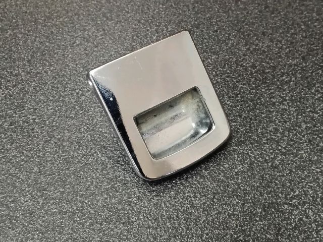 bontott VW TIGUAN Csomagrögzítő