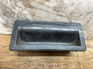 bontott VW TIGUAN Csomagtér Nyitó Kar / Gomb