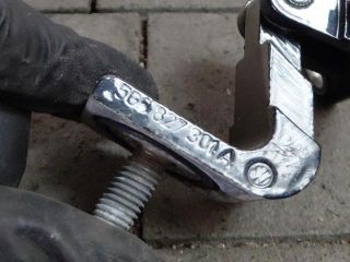 bontott VW TIGUAN Csomagtérajtó Bal Zsanér