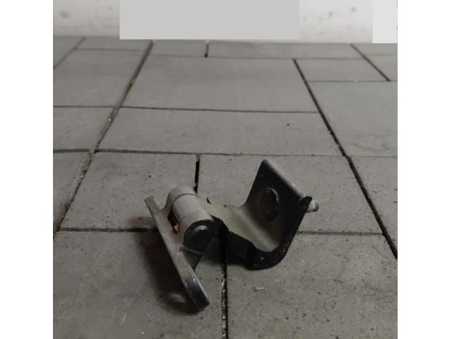 bontott VW TIGUAN Csomagtérajtó Bal Zsanér