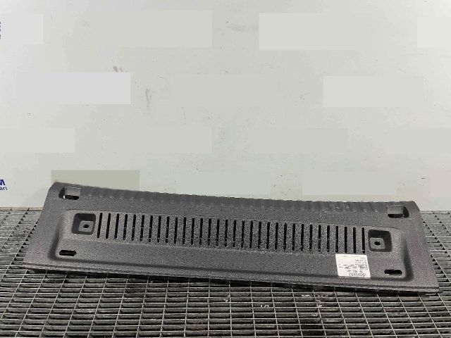 bontott VW TIGUAN Csomagtérajtó Díszléc