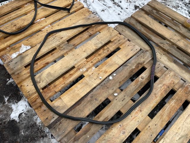 bontott VW TIGUAN Csomagtérajtó Gumikéder