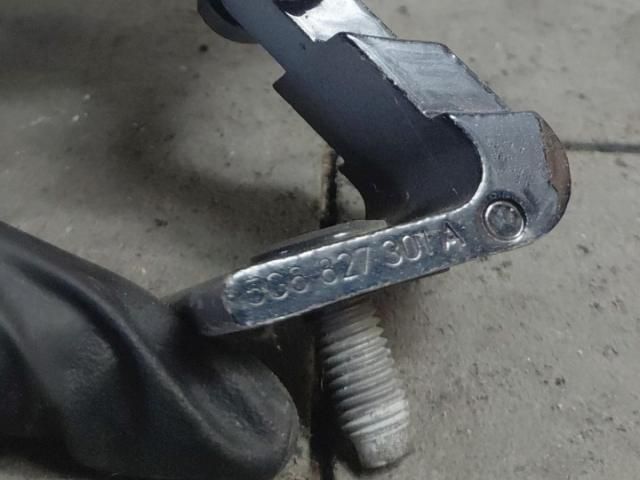 bontott VW TIGUAN Csomagtérajtó Jobb Zsanér