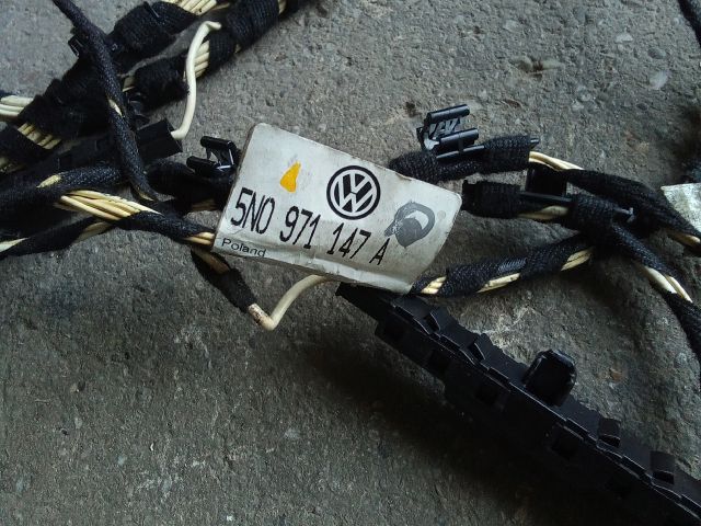 bontott VW TIGUAN Csomagtérajtó Kábelköteg