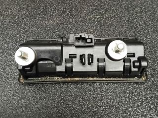 bontott VW TIGUAN Csomagtérajtó Kapcsoló