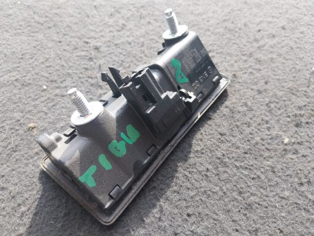 bontott VW TIGUAN Csomagtérajtó Kilincs