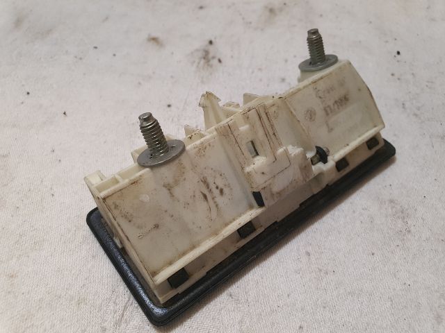 bontott VW TIGUAN Csomagtérajtó Kilincs