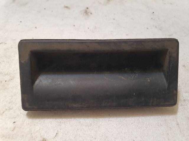 bontott VW TIGUAN Csomagtérajtó Kilincs