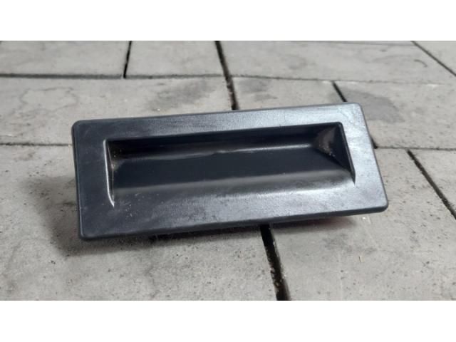 bontott VW TIGUAN Csomagtérajtó Kilincs