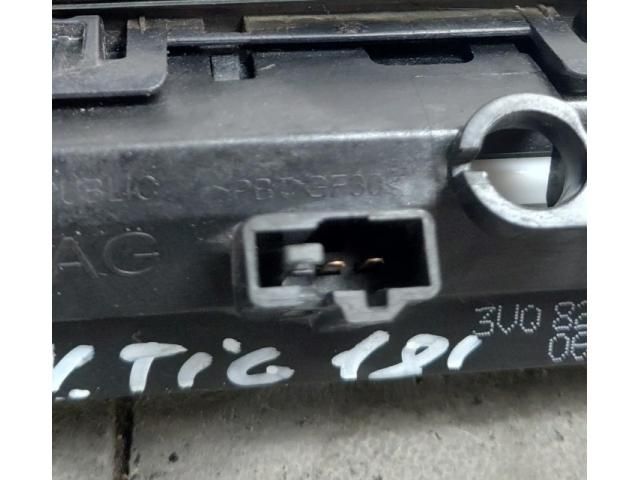 bontott VW TIGUAN Csomagtérajtó Kilincs