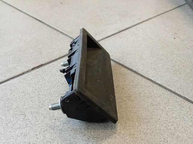 bontott VW TIGUAN Csomagtérajtó Kilincs