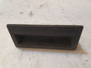 bontott VW TIGUAN Csomagtérajtó Kilincs