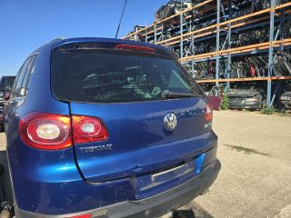 bontott VW TIGUAN Csomagtérajtó (Üres lemez)