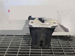 bontott VW TIGUAN Csomagtérajtó Ütköző