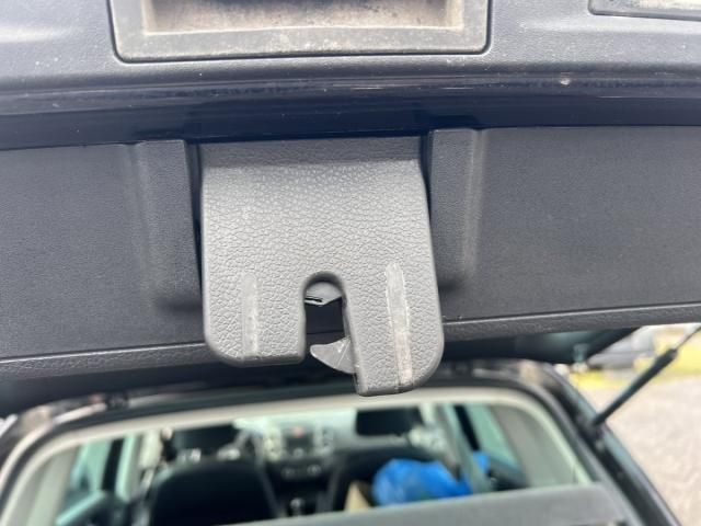 bontott VW TIGUAN Csomagtérajtó Zárszerkezet
