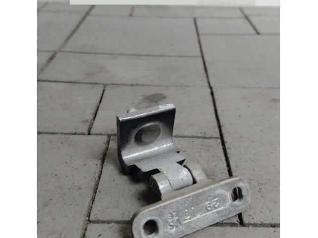 bontott VW TIGUAN Csomagtérajtó Zsanér