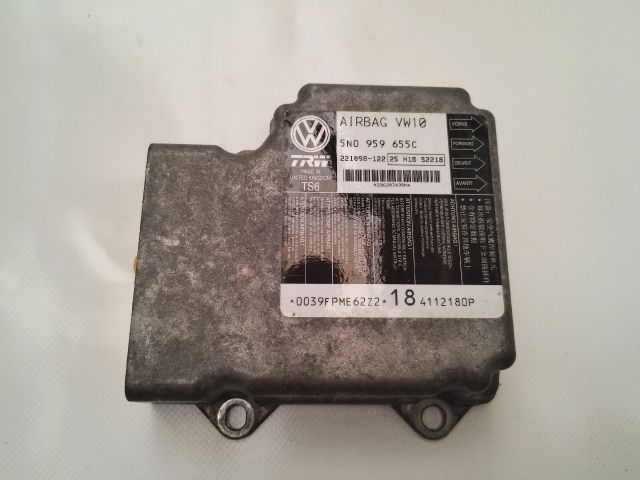 bontott VW TIGUAN Elektronika (Magában)