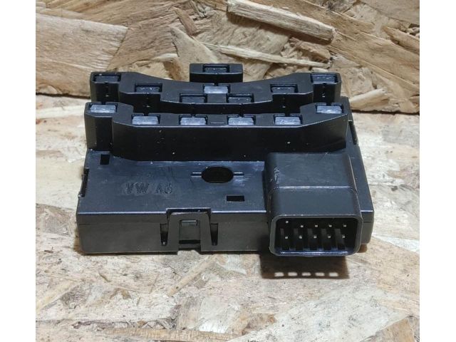 bontott VW TIGUAN Elektronika (Magában)