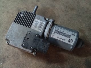 bontott VW TIGUAN Első Ablaktörlő Motor