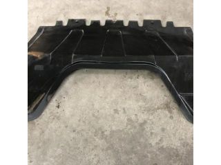 bontott VW TIGUAN Első Lökhárító Alsó (Műanyag)