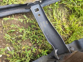 bontott VW TIGUAN Első Lökhárító Merevítő (Fém)