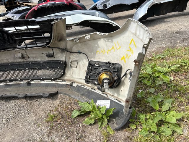 bontott VW TIGUAN Első Lökhárító (Részeivel)