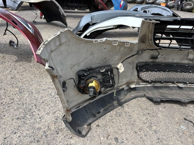 bontott VW TIGUAN Első Lökhárító (Részeivel)