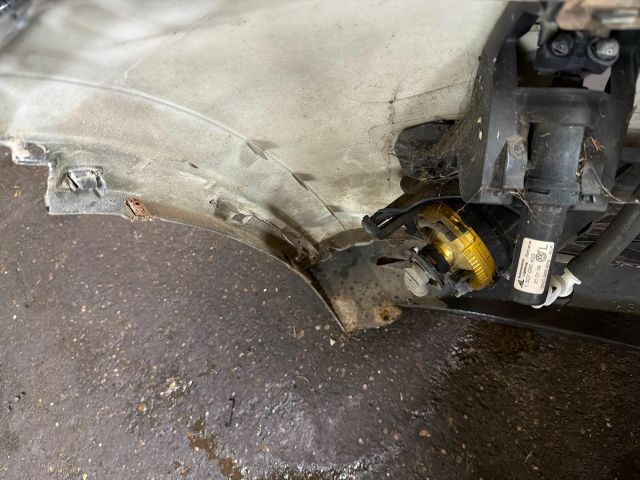 bontott VW TIGUAN Első Lökhárító (Részeivel)