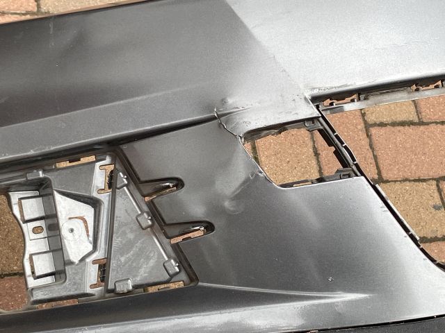 bontott VW TIGUAN Első Lökhárító (Üresen)