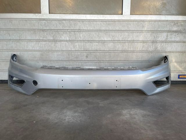 bontott VW TIGUAN Első Lökhárító (Üresen)