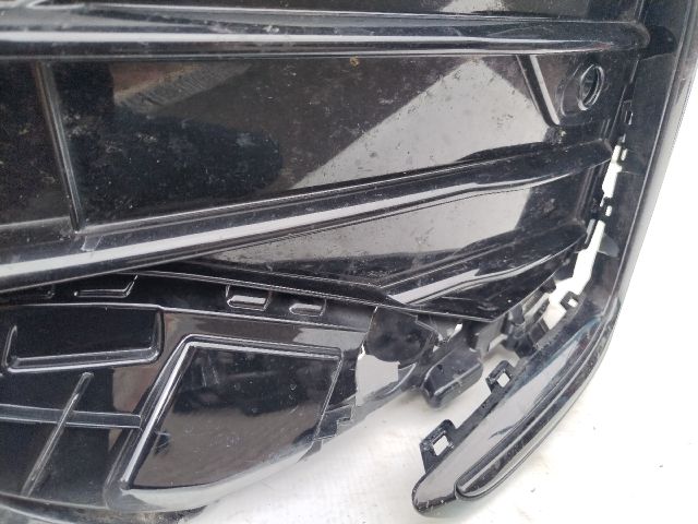 bontott VW TIGUAN Első Lökhárító (Üresen)