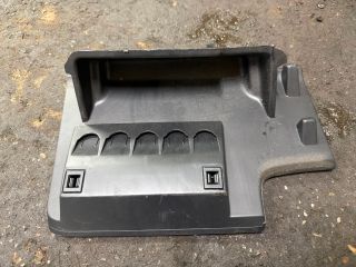 bontott VW TIGUAN Első Tároló Rekesz