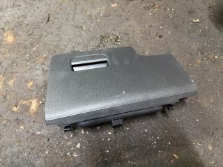 bontott VW TIGUAN Első Tároló Rekesz