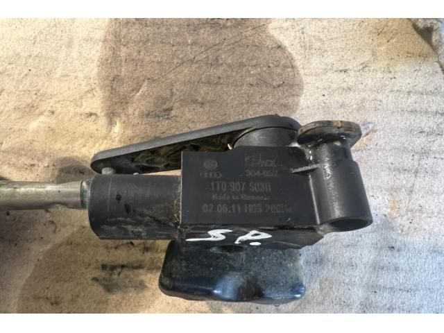 bontott VW TIGUAN Első Xenon Szintszabályzó Jeladó