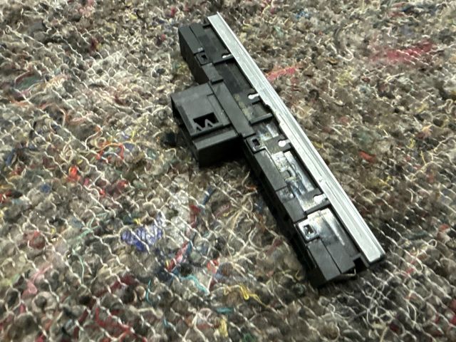 bontott VW TIGUAN ESP Kapcsoló