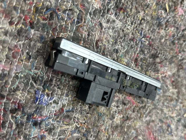 bontott VW TIGUAN ESP Kapcsoló