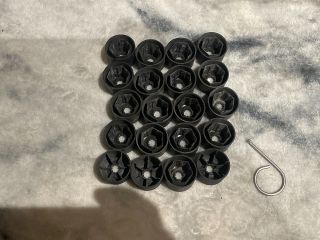 bontott VW TIGUAN Felniközép (1 db)