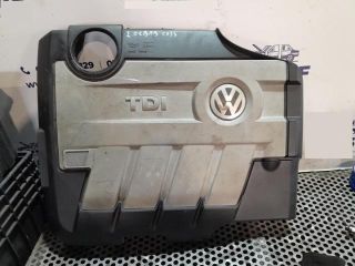 bontott VW TIGUAN Felső Hűtőburkolat