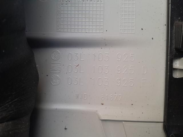 bontott VW TIGUAN Felső Hűtőburkolat