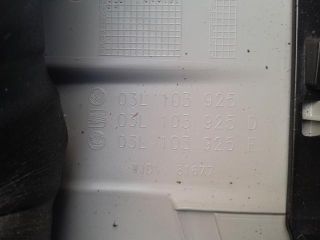 bontott VW TIGUAN Felső Hűtőburkolat