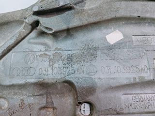 bontott VW TIGUAN Felső Hűtőburkolat