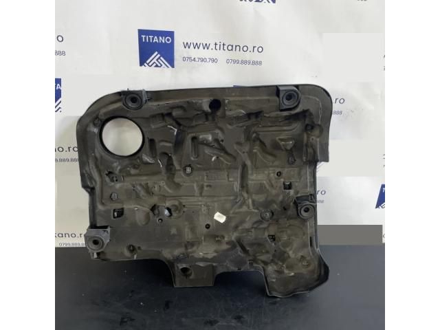 bontott VW TIGUAN Felső Hűtőburkolat