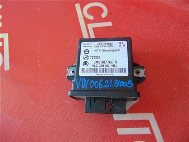 bontott VW TIGUAN Fényszóró Elektronika